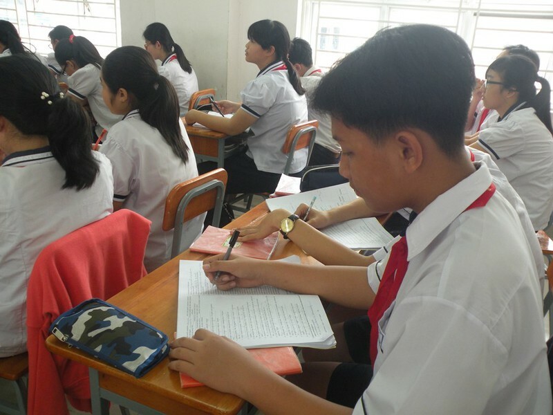 Trắc nghiệm Tiếng Anh 7 mới Unit 12 có đáp án: An overcrowded world (ảnh 1)