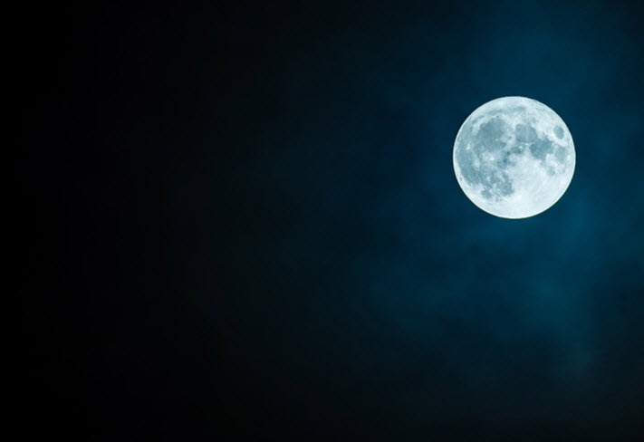 Top 11 bài Vẻ đẹp tâm hồn của Bác qua bài thơ Ngắm trăng hay nhất (ảnh 3)