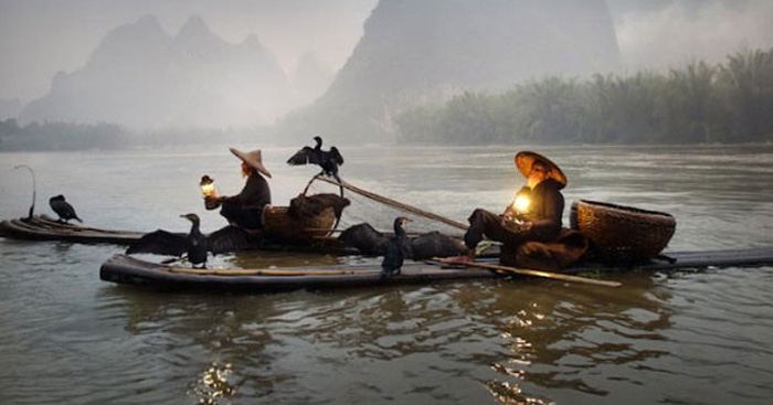 Top 10 bài Vẻ đẹp trữ tình của hình tượng dòng sông qua Người lái đò sông đà và Ai đã đặt tên cho dòng sông hay nhất (ảnh 1)