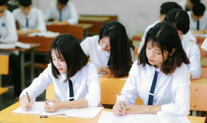 [Năm 2021] Đề thi Học kì 1 Ngữ Văn lớp 11 Hồ Chí Minh có đáp án (10 đề) (ảnh 1)