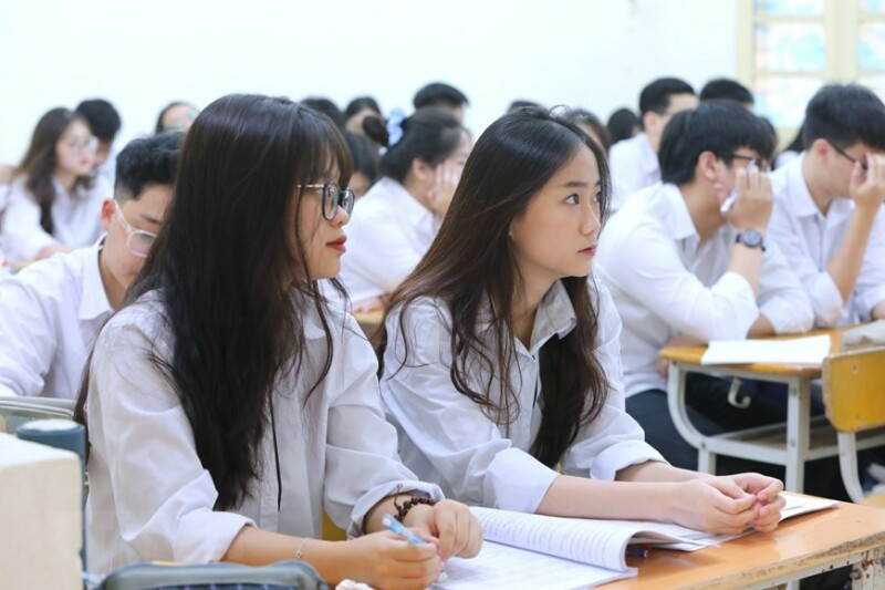 Đề thi Giữa học kì 1 Tiếng Anh lớp 11 Hà Nội năm 2021 (7 đề) (ảnh 3)