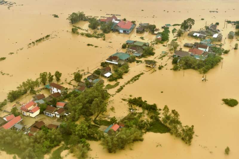 TOP 10 bài Tóm tắt nội dung thuyết minh giải thích hiện tượng tự lũ lụt 2024 SIÊU HAY (ảnh 2)