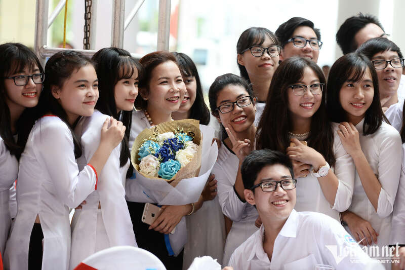TOP 10 Viết chương trình cho hoạt động dự kiến tổ chức nhân ngày Nhà giáo Việt Nam (ảnh 2)